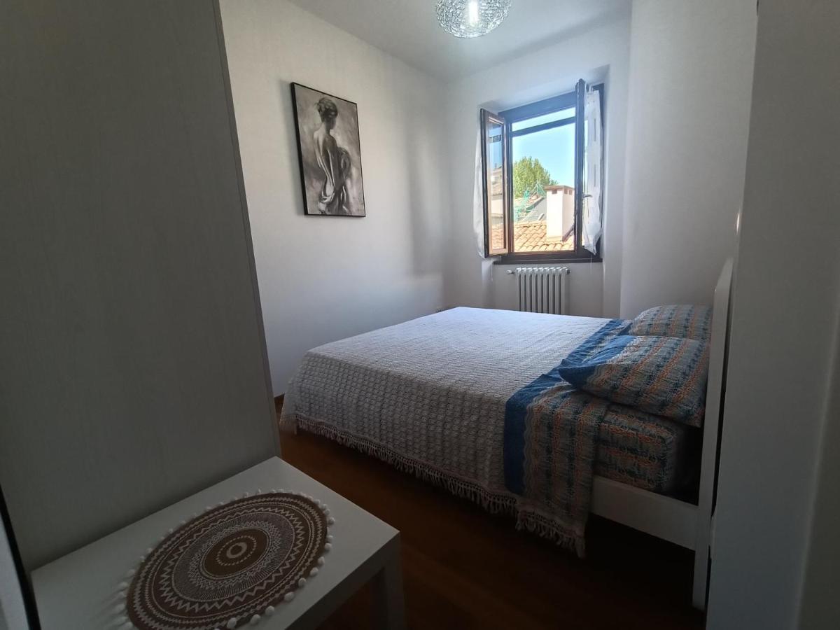 La Casa Di Erika - Pesaro Centro-Mare Daire Dış mekan fotoğraf