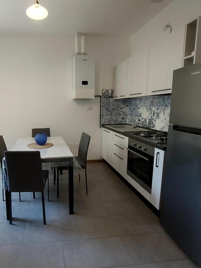 La Casa Di Erika - Pesaro Centro-Mare Daire Dış mekan fotoğraf